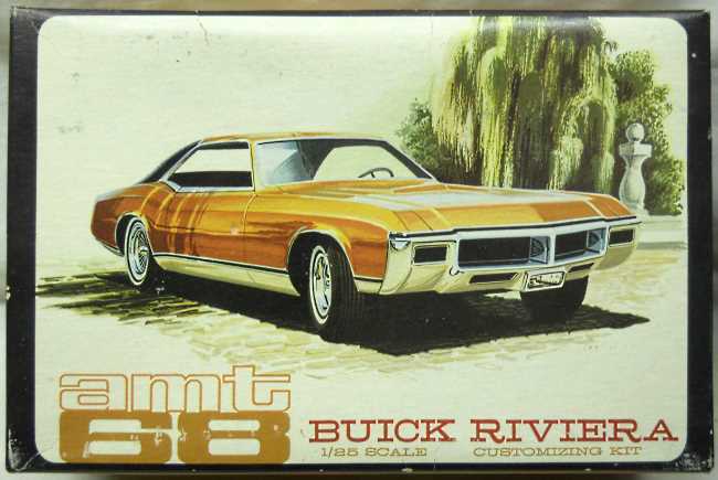 AMT 1/25 1968 Buick Riviera - Stock / Custom / Show Car, 6558-200 plastic model kit